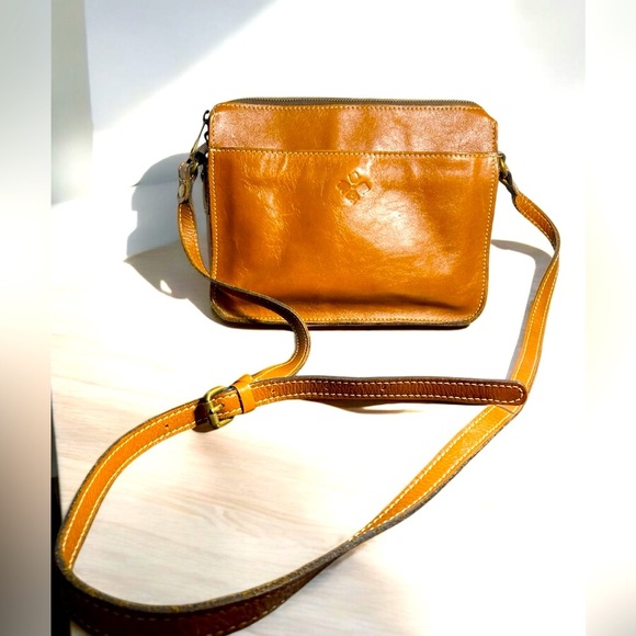 Vintage Patricia Nash Tan Leather Crossbody ShoulderBag Y2K
